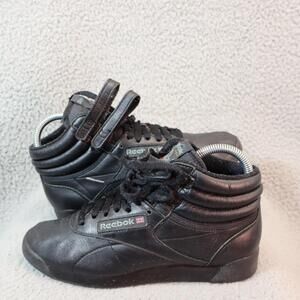 Reebok Freestyle Hi High Top Women Sz 6.5 US Black Leather